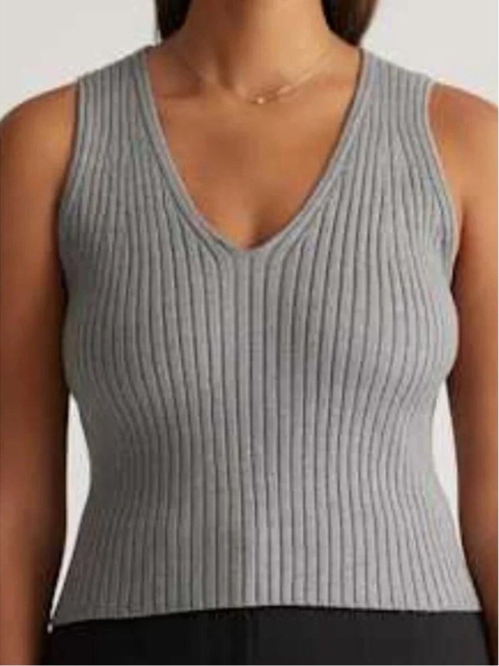 Quince Ribbed V-Neck Sleeveless Eco-Knit Top - Gray M